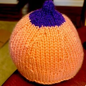 Breast-feeding awareness, teaching aid crochet for peer to peer support